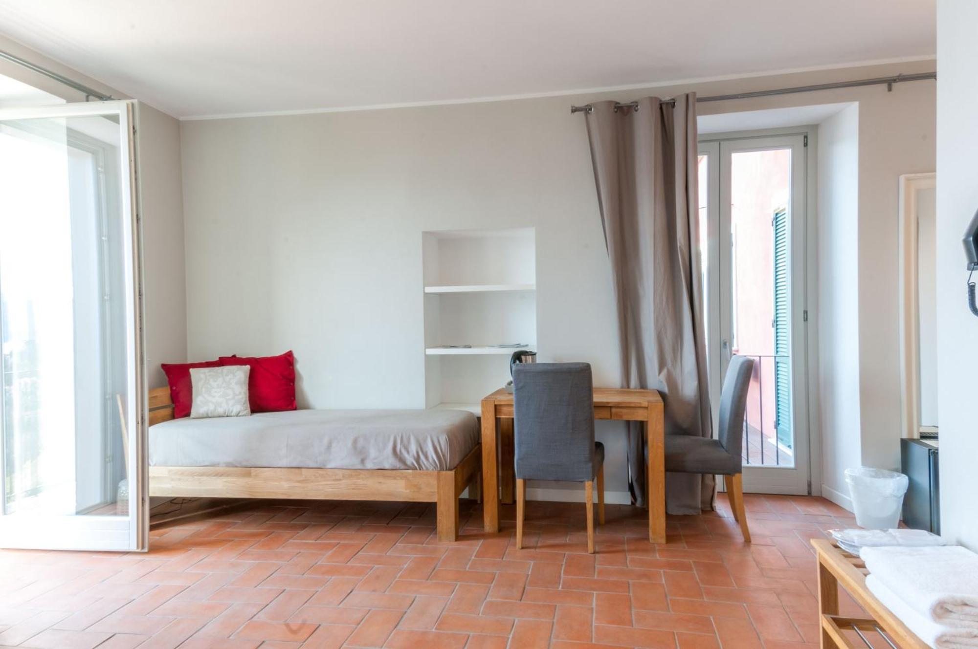 Locanda Pozzetto Laveno-Mombello Rom bilde