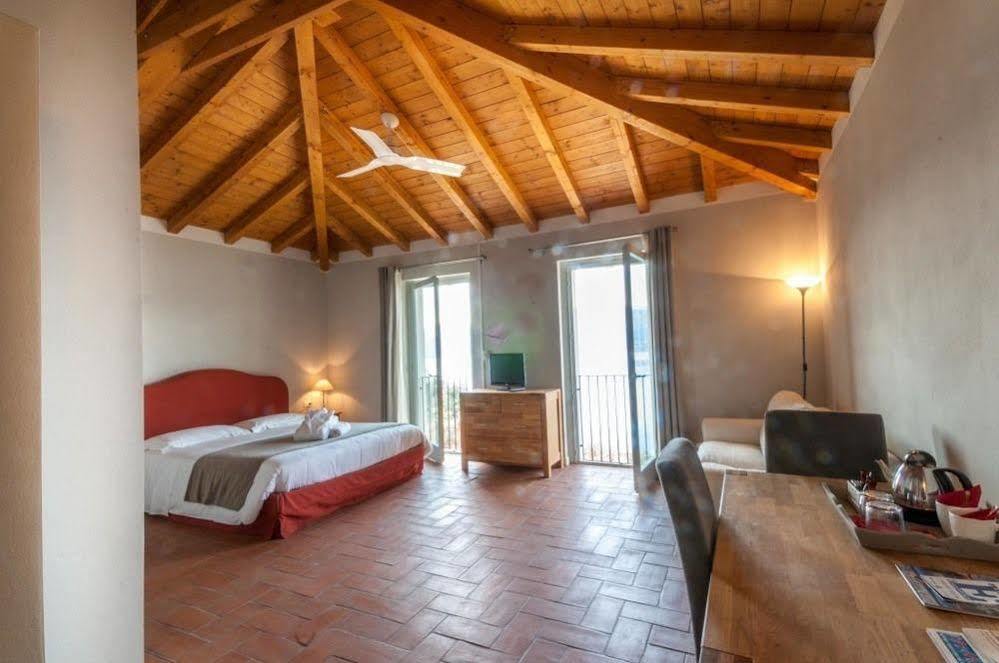 Locanda Pozzetto Laveno-Mombello Eksteriør bilde